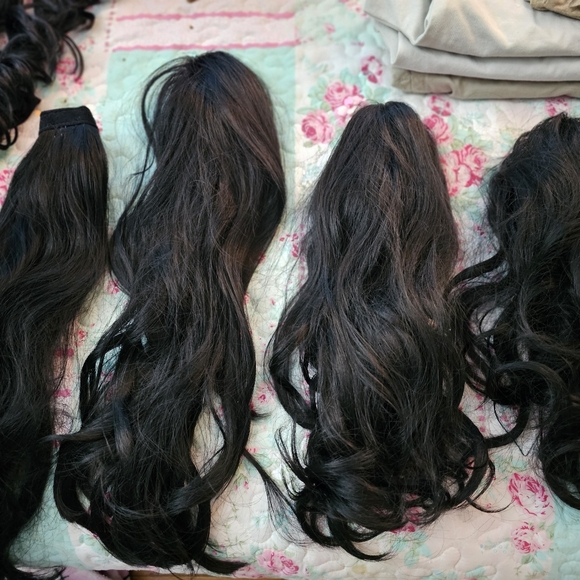 Other - 4 Black Clip In Hair Ponies, 1 Velcro Pony  ,2 Versible Long Wraps For Up dos